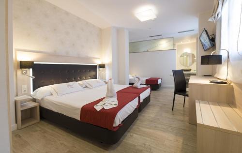 Old Town Hotel | Discover El Mudayyan: Family-Friendly Stay with High Ratings