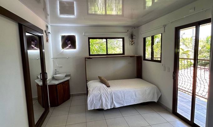 Liberia Bed & Breakfast | Discover Family-Friendly Comfort at El Nido del Colibrì