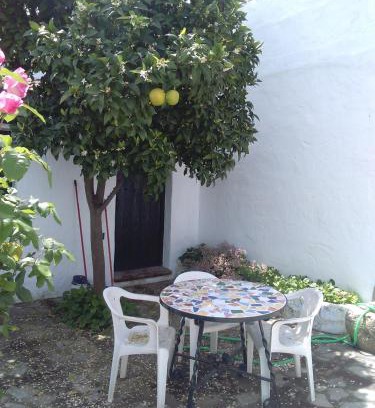 Zahara de la Sierra House | Discover El Nido: Child-Friendly Retreat Rated 8.7/10