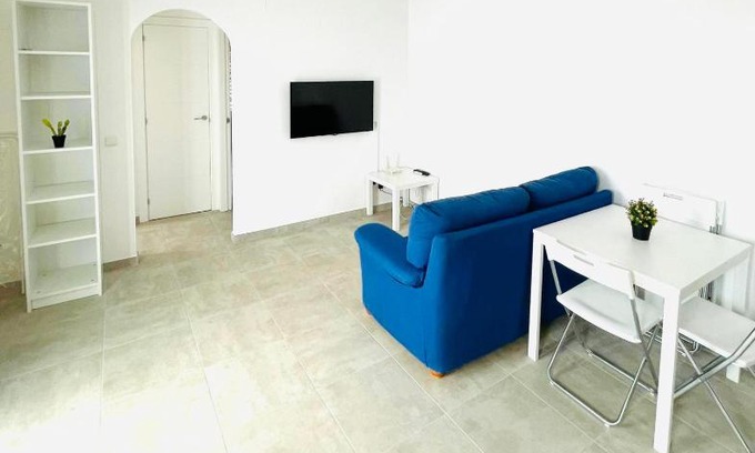 Bellcaire d'Emporda Apartment | Discover EL NIU DE LA BERTA – Family-Friendly Retreat