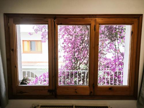 Vilamaniscle Apartment | Family-Friendly El Penell Apartament Llevant with High Ratings