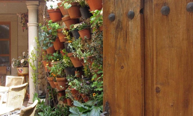 Aldeadavila de la Ribera Hotel | Discover El Portal De Las Arribes: Family-Friendly Getaway