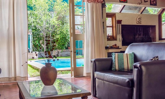 Guaymallen Apartment | Oceanfront Escape at El Quincho de Susana y Victor