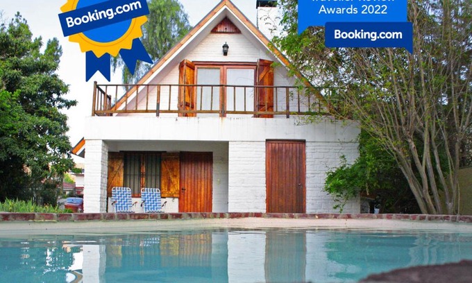 Villa General Belgrano House | Discover El Remanso: Oceanfront Getaway with Pool