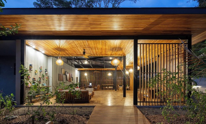Puerto Jimenez Cabin | Experience El Remanso Rainforest Lodge: A 4-Star Retreat