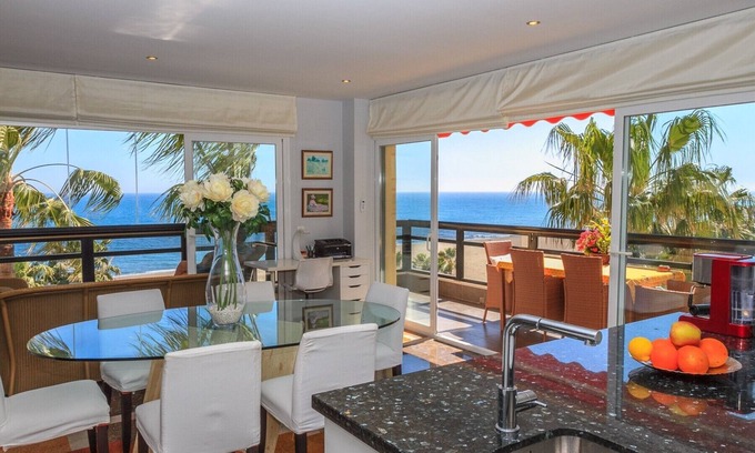 Carihuela Apartment | Ocean View Retreat: El Remo Deluxe Beachfront Apartment