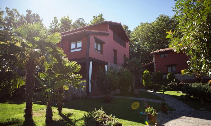 Puerto de Bejar Villa | Discover El Rincón de Castilla: Oceanfront Bliss Awaits