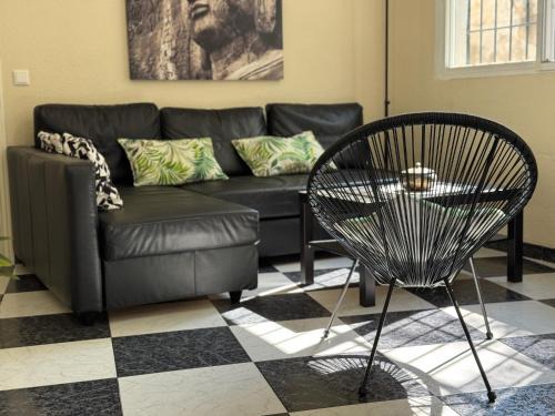 San Basilio Apartment | Family-Friendly Getaway at El rincón de Jesús y Loli