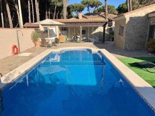 Chiclana de la Frontera House | El Rincon de Piedra - Your Home Away on Oceanfront Getaway