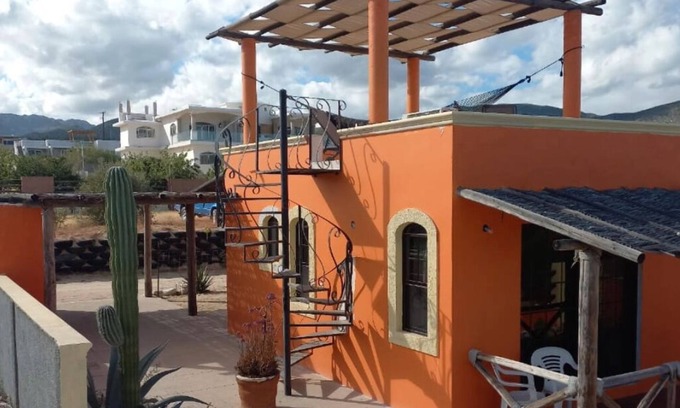 El Sargento House | Beachside Retreat: El Sargento/La Ventana with Spa & Wi-Fi