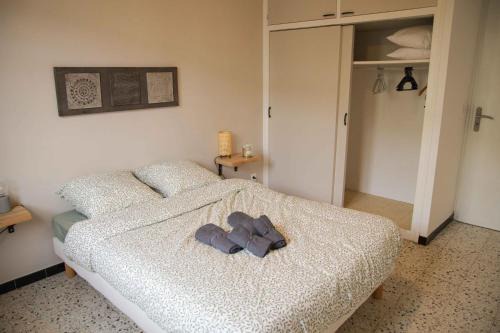 Corneilla-de-Conflent Apartment | El Solà: Poolside Apartment with Garden Access & High Reviews