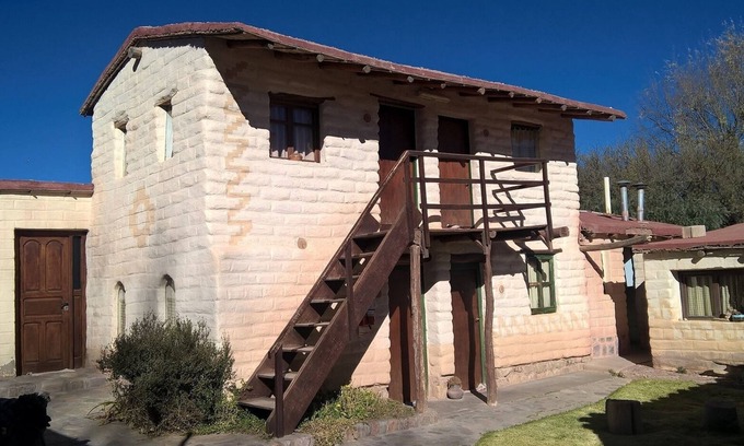 Humahuaca Hotel | Discover El Sol Hostel y Posada Humahuaca: Family-Friendly Stay
