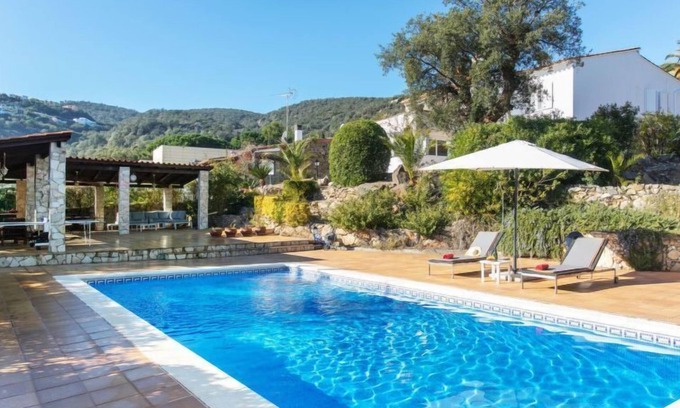 Calonge House | Guest Rated 10/10: El Suro with Oceanfront Pool & Spa