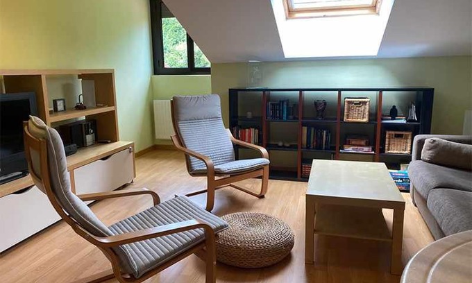 Posada de Llanes Apartment | Delight in El Tayuelo: Family-Friendly with 9/10 Rating