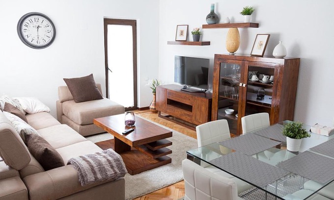 Old Town of Avila Apartment | Family-Friendly El Tostado with Top Guest Rating of 9.1!