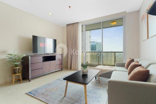Karet Apartment | Discover Elara by Kozystay - Kuningan with Pool Access