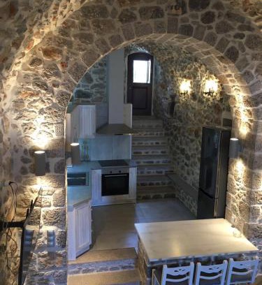 Mastichochoria House | Child-Friendly Elata Stone House – Guest Rated 9.8/10