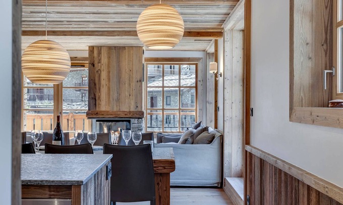 Le Fornet Apartment | Relaxing Apartment Val-d'Isère with Spa & Family Amenities