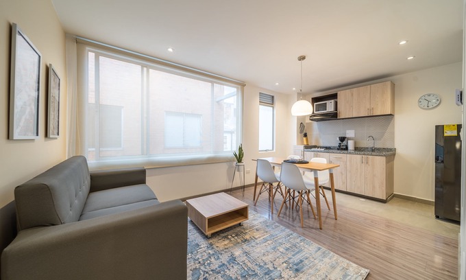 Financial District Apartment | Stylish Retreat in the Heart of Chapinero with Spa Access