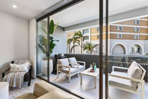 Terrigal Apartment | Oceanfront Elegance on Pine - Guest Rated 9.7/10