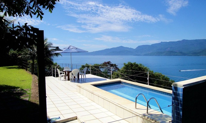 Portogalo House | ELEGANCE, STUNNING VIEW, COMFORT ALL IN ONE PLACE PORTOGALO CONDOMINIUM