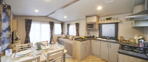 Great Houghton House | Pet-Friendly 2 Bed Caravan with Private Pool in Resort Village
