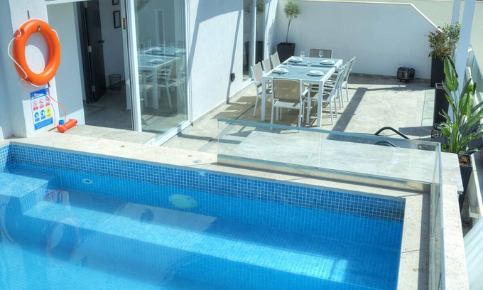 Tal-Ibrag Apartment | Stylish 2-Bedroom Retreat with Private Pool & Sun Terrace