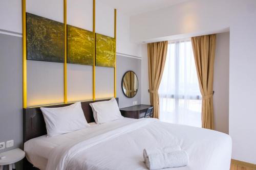 Tangerang Apartment | Stylish 2BR Apartment at M-Town Signature with Pool Access