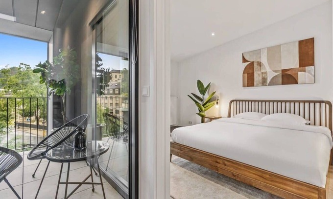 Gronn Apartment | Top-Rated 2BR Apartment with Balcony in Luxembourg