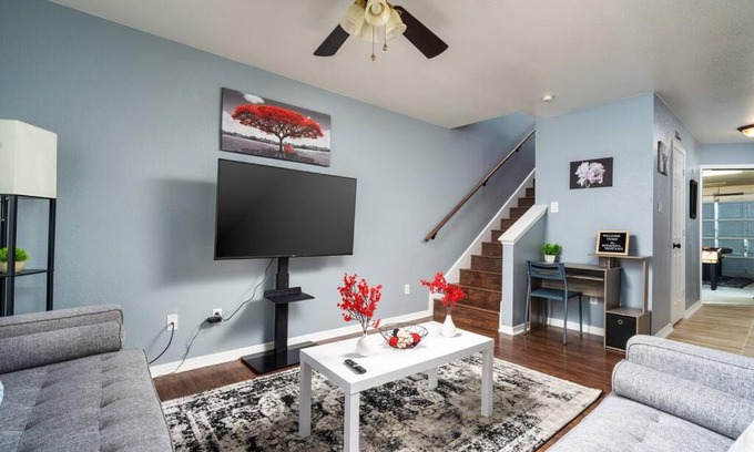 Franklin Park House | Stylish Retreat: 4-Star Hotel near Downtown with Game Room