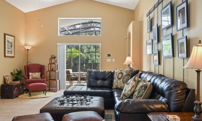 Orange Tree Villa | Perfect 5bd Villa with Pool & Spa Near Disney - Top Rated!