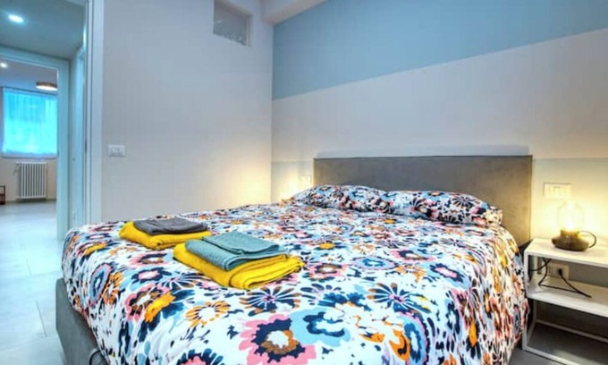 Montalbino Apartment | Modern Two-Room Apartment in Milan with Spa & Pet-Friendly