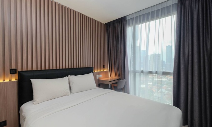Semanggi Apartment | Cozy 1Br Apartment at Ciputra World 2 with Pool Access