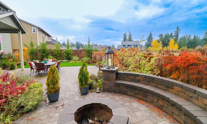 Yelm House | Peaceful Retreat: Guest Rated 10/10, Child Friendly Escape