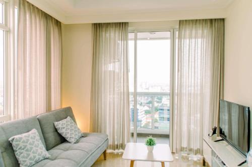 Cikini Apartment | Relaxing 2BR Retreat at Menteng Park Apartment
