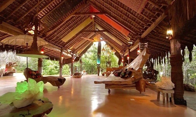Caraiva Villa | Rustic Villa Retreat in Caraíva with Spa & Breakfast