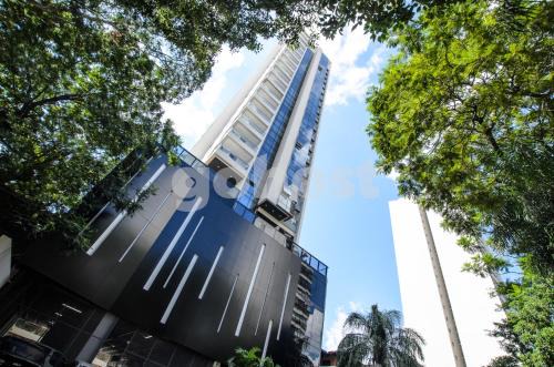 Asuncion Apartment | Elegant Apartment Near La Galeria | Pet Friendly & Pool