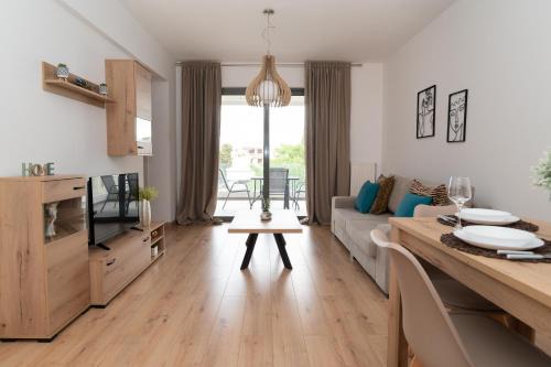 Agia Paraskevi Apartment | Elegant apartment in Agia Paraskevi-B2