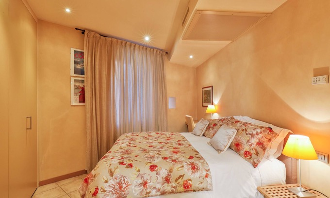Cernobbio Apartment | Elegant Apartment Steps from Cernobbio Lakefront