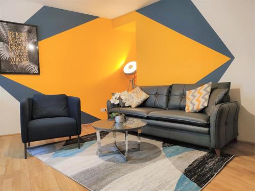Margareten Apartment | Stylish Apartment Naschmarkt - Highly Rated & Family-Friendly