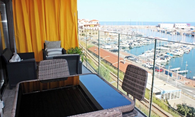 Arenys de Mar Apartment | Beachfront Apartment for 4 with Wi-Fi & Ocean Views