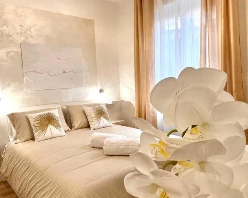 Acqui Terme Apartment | Stylish Boutique Apartment - Guest Rated 9.7/10