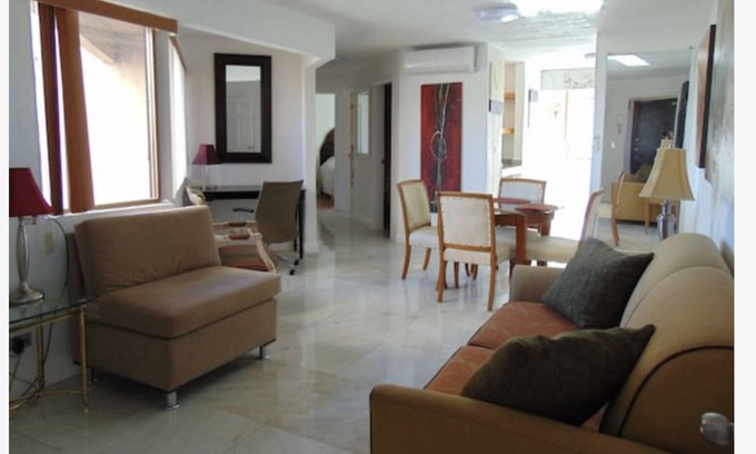 Zona Rio House | ELEGANT COZY UNIQUE SAFEST "ZONA RIO" THE BEST LOCATION BEST NEIGHBORHOOD 1-804