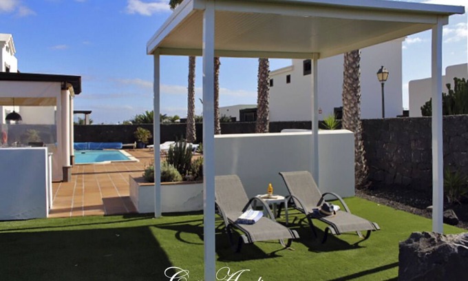 Playa Blanca Villa | Exquisite Villa with Private Heated Pool & Oceanfront Views
