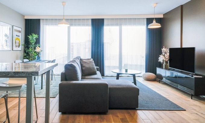 Kabatas Apartment | Stylish Flat Steps from Cihangir in Vibrant Taksim