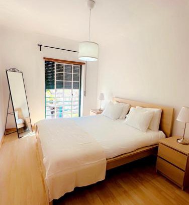 Atalaia Apartment | Elegant Getaway II - Lisbon- two bedroom apartment in Montijo- 10 mints from the beach