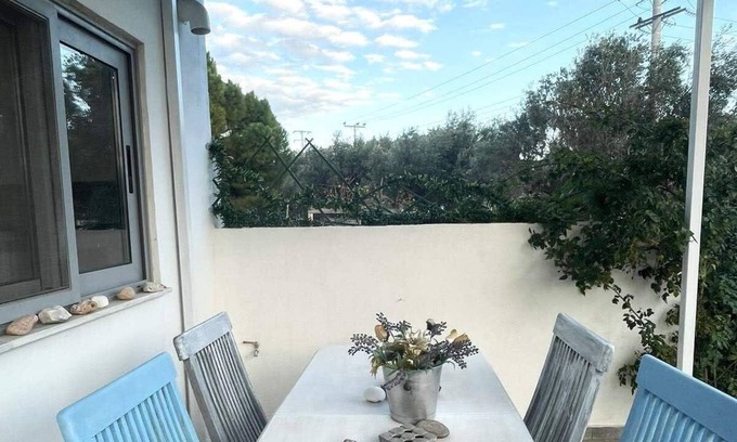 Kropia House | Stylish Guest House in Vari with Family-Friendly Amenities