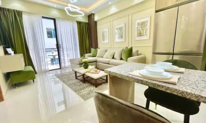 Downtown Santo Domingo Condo | Elegant 5th Floor Apartment with Pool & Spa Amenities
