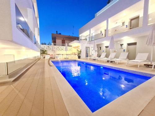 Kallithea Hotel | Exquisite Maltepe: Guest Rated 9.6 with Ocean Views