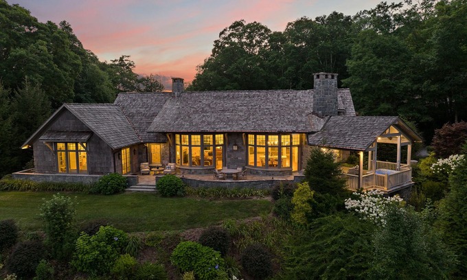 Banner Elk House | Elegant Mountain Home with Pool and Spa for Relaxation